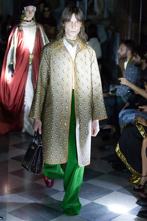 gucci cruise musei capitolini|Gucci Cruise 2020 Fashion Show .